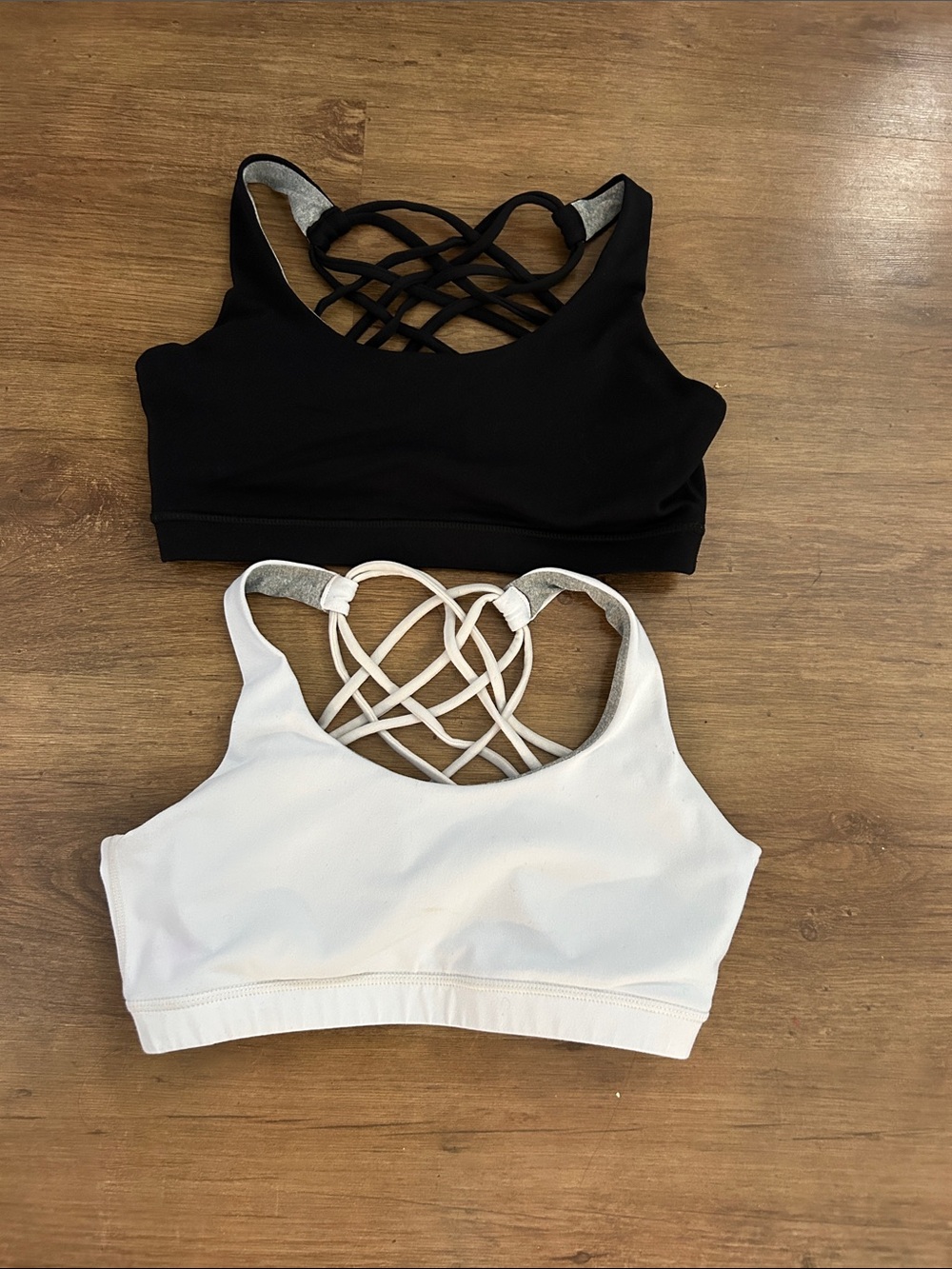 Crisscross Back Sports Bra- Lululemon Black & White set.